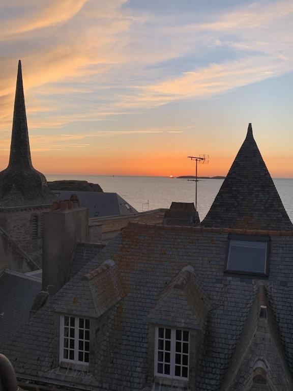 La Maison D'Aurelie Pleudihen-sur-Rance エクステリア 写真