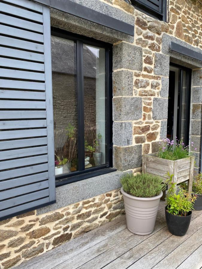 La Maison D'Aurelie Pleudihen-sur-Rance エクステリア 写真