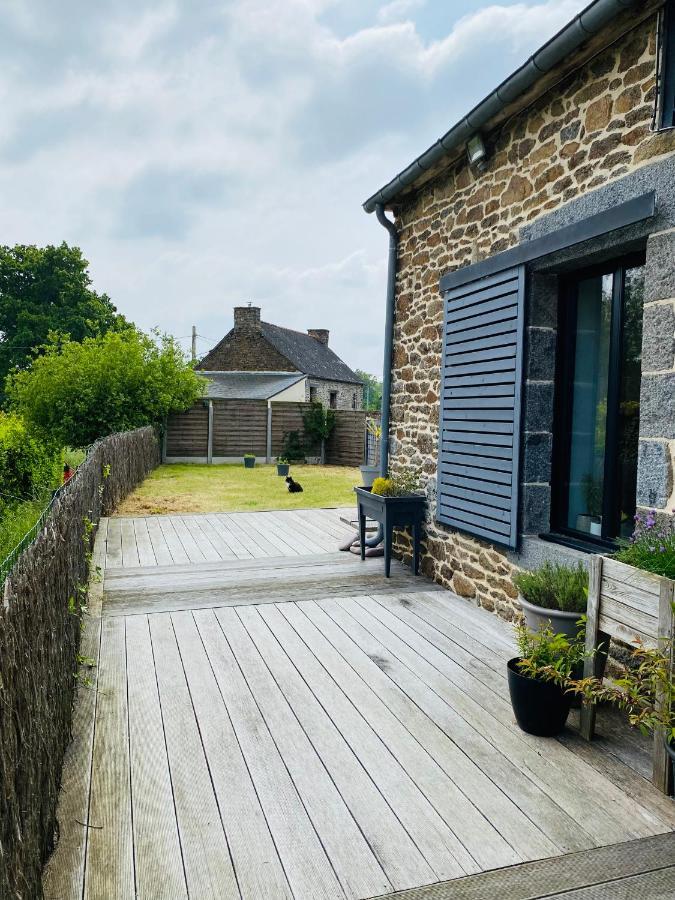 La Maison D'Aurelie Pleudihen-sur-Rance エクステリア 写真